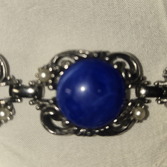 1957 Vintage SARAH COV Fiesta Bracelet SilverPlate Acrylic Cabochons Faux Pearls - Picture 7 of 10
